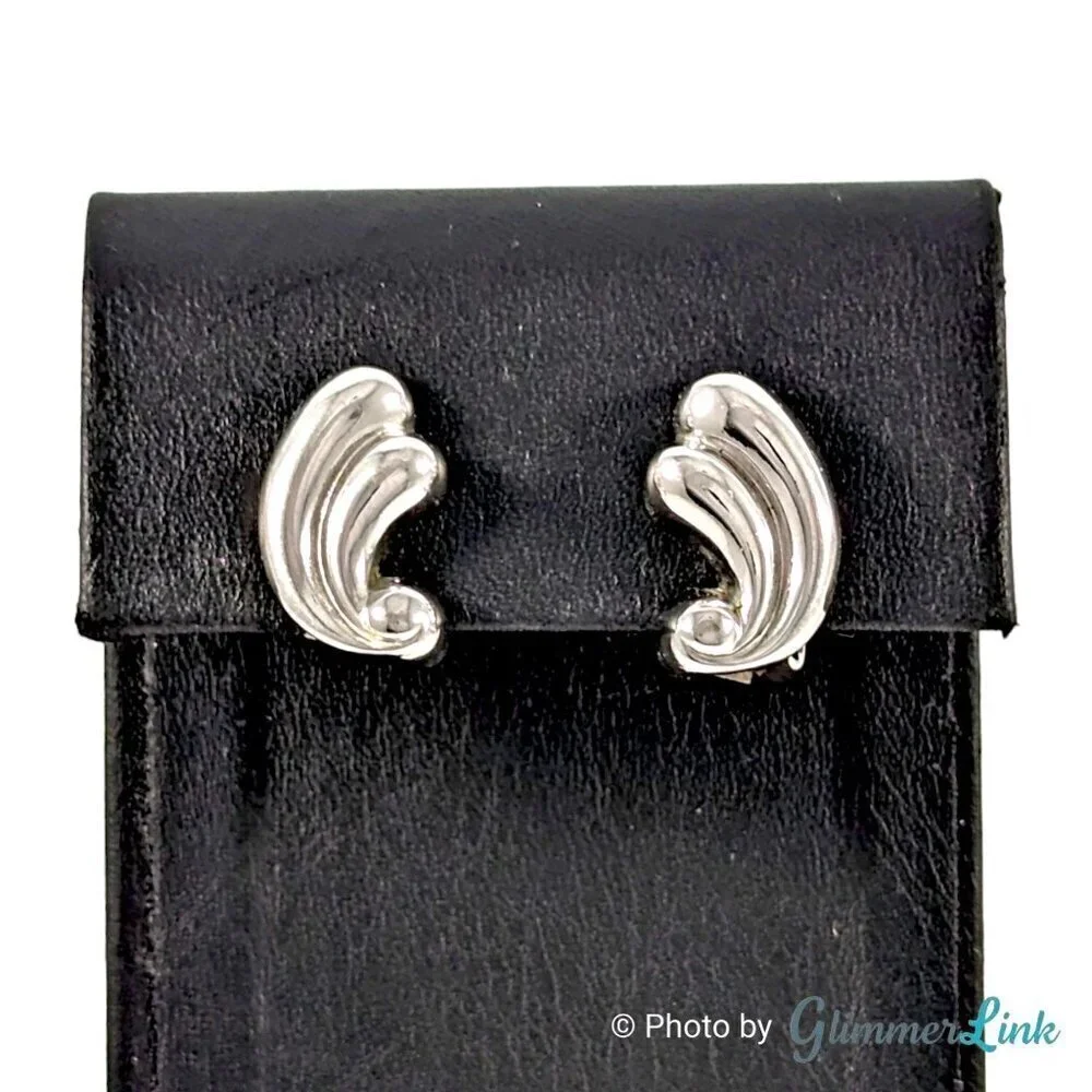 Vintage Coro 40s Swoosh Swirl Wave Silver Tone Clip On Earrings